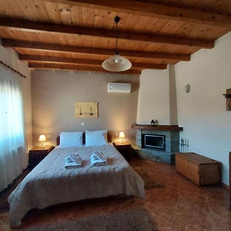 Guesthouse Platon Orma Bagian luar foto