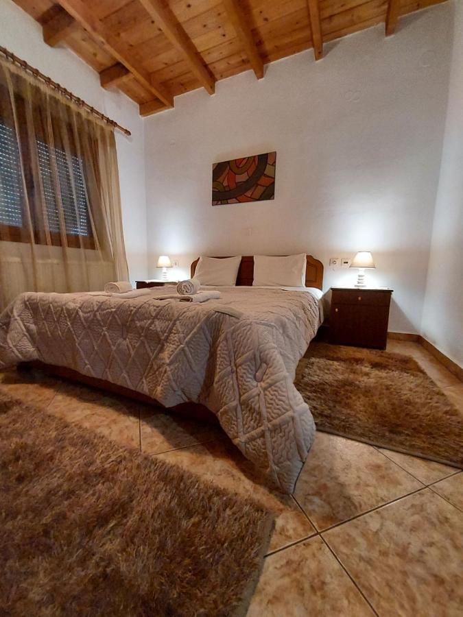 Guesthouse Platon Orma Bagian luar foto