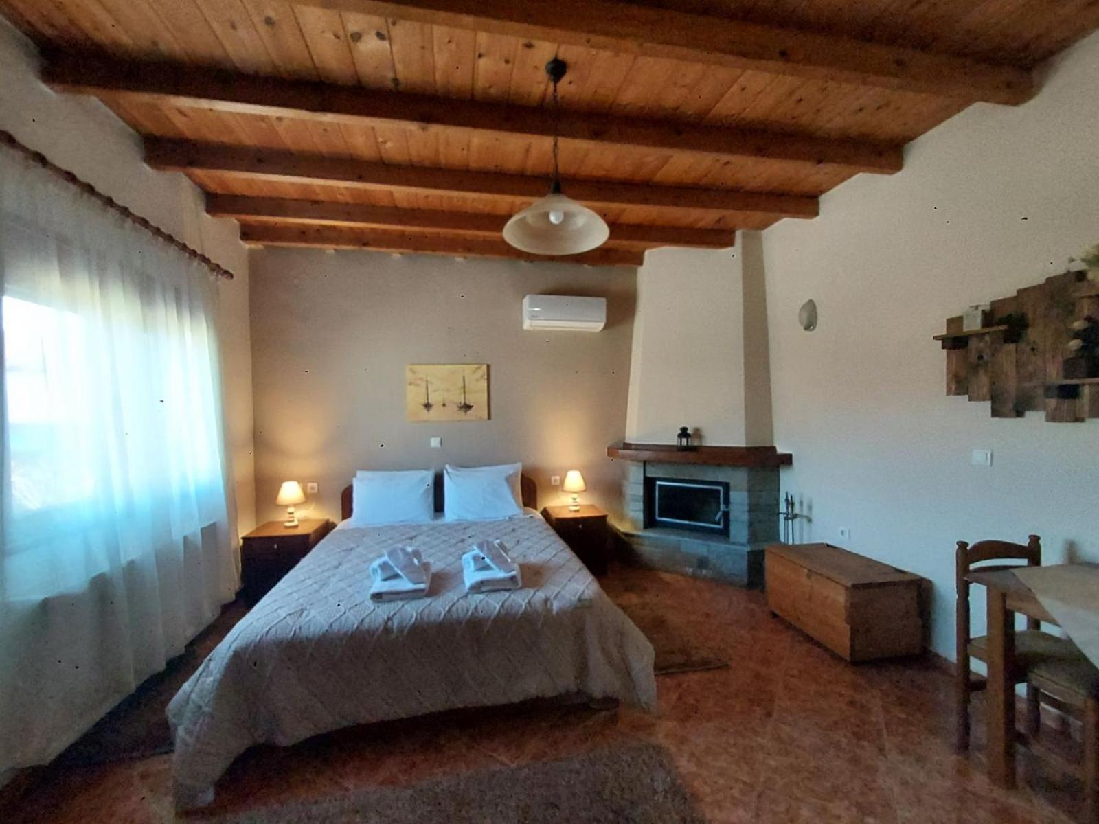 Guesthouse Platon Orma Bagian luar foto