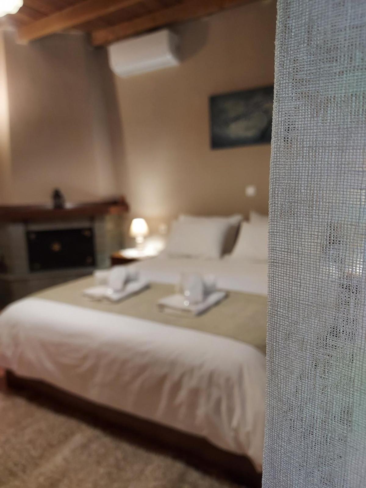 Guesthouse Platon Orma Bagian luar foto