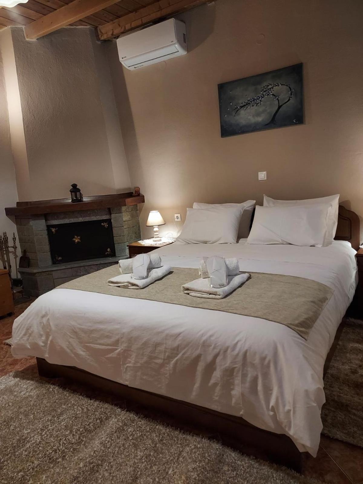Guesthouse Platon Orma Bagian luar foto