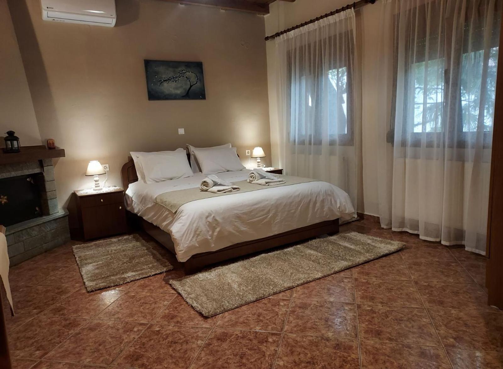 Guesthouse Platon Orma Bagian luar foto